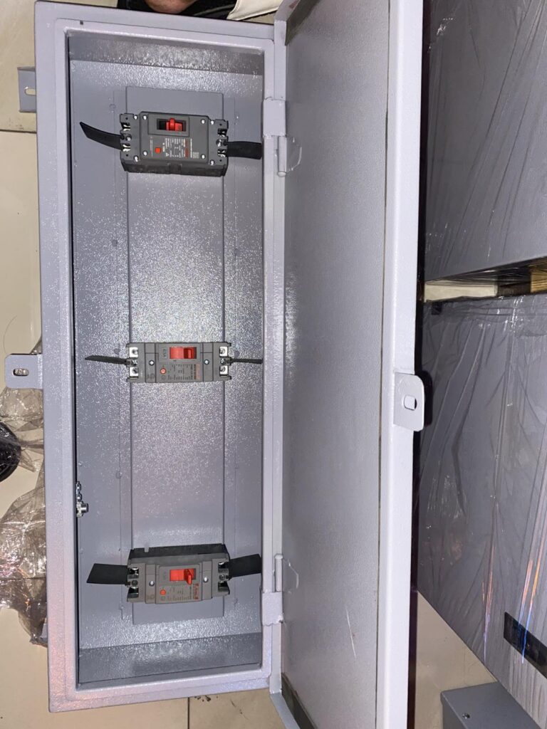 Breaker Gutter